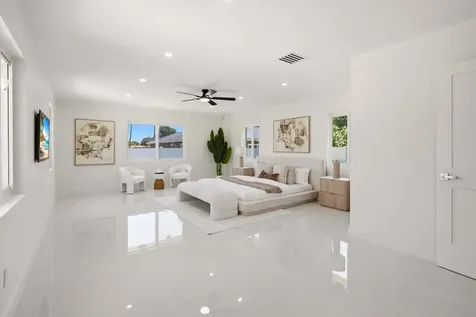401 NW 3rd Place Dania Beach FL 33004