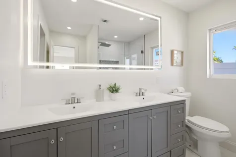 401 NW 3rd Place Dania Beach FL 33004