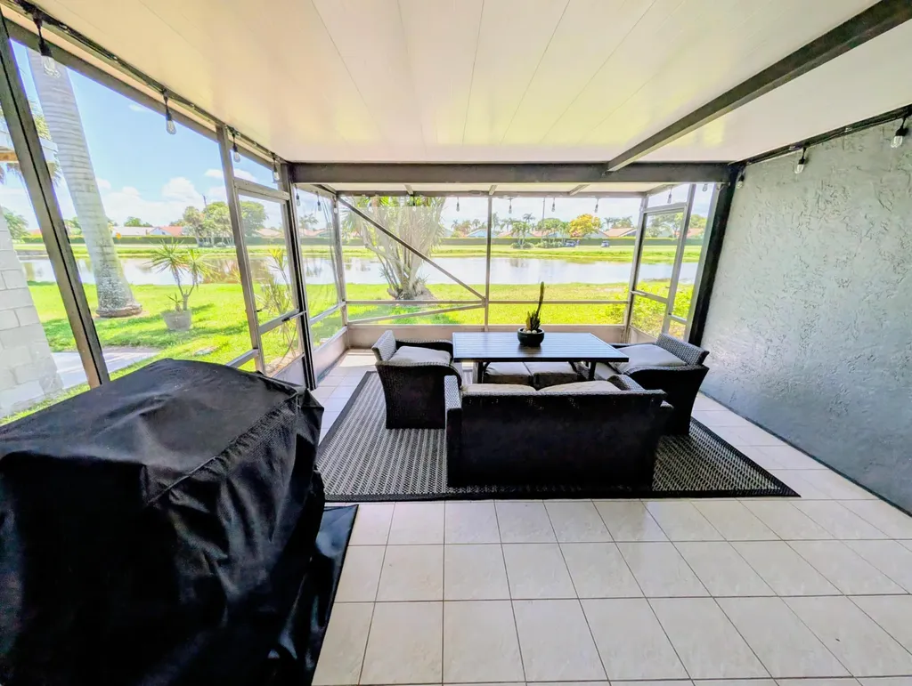 5843 Northpointe Lane Boynton Beach FL 33437