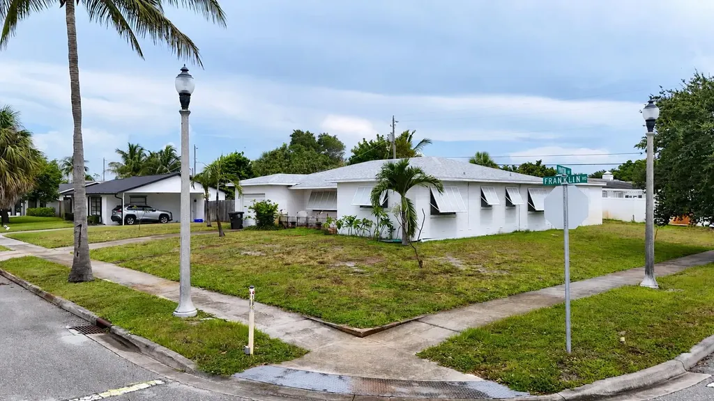 325 Franklin Road West Palm Beach FL 33405