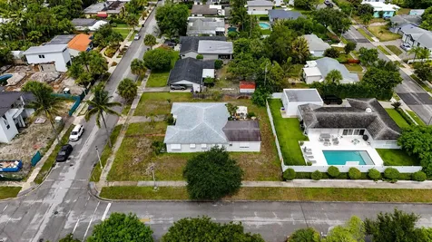 325 Franklin Road West Palm Beach FL 33405
