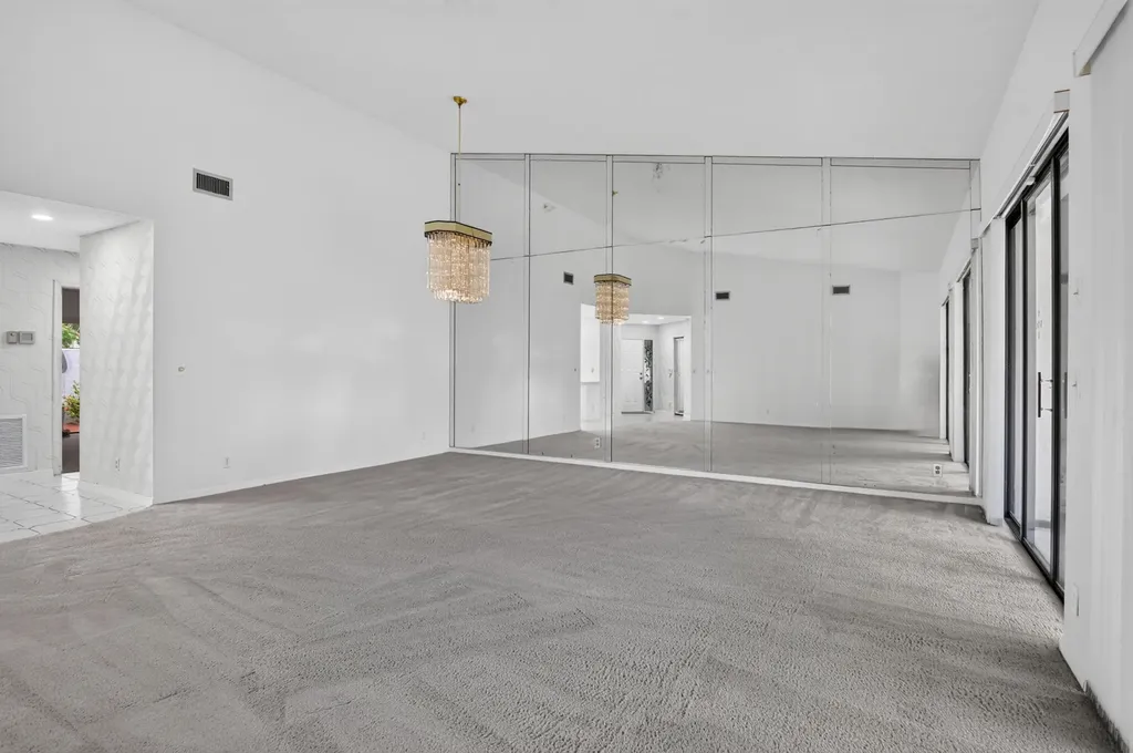 10523 Ladypalm Boca Raton FL 33498