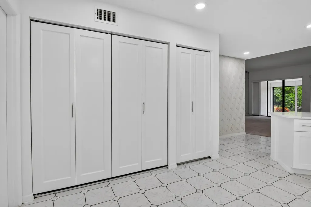 10523 Ladypalm Boca Raton FL 33498