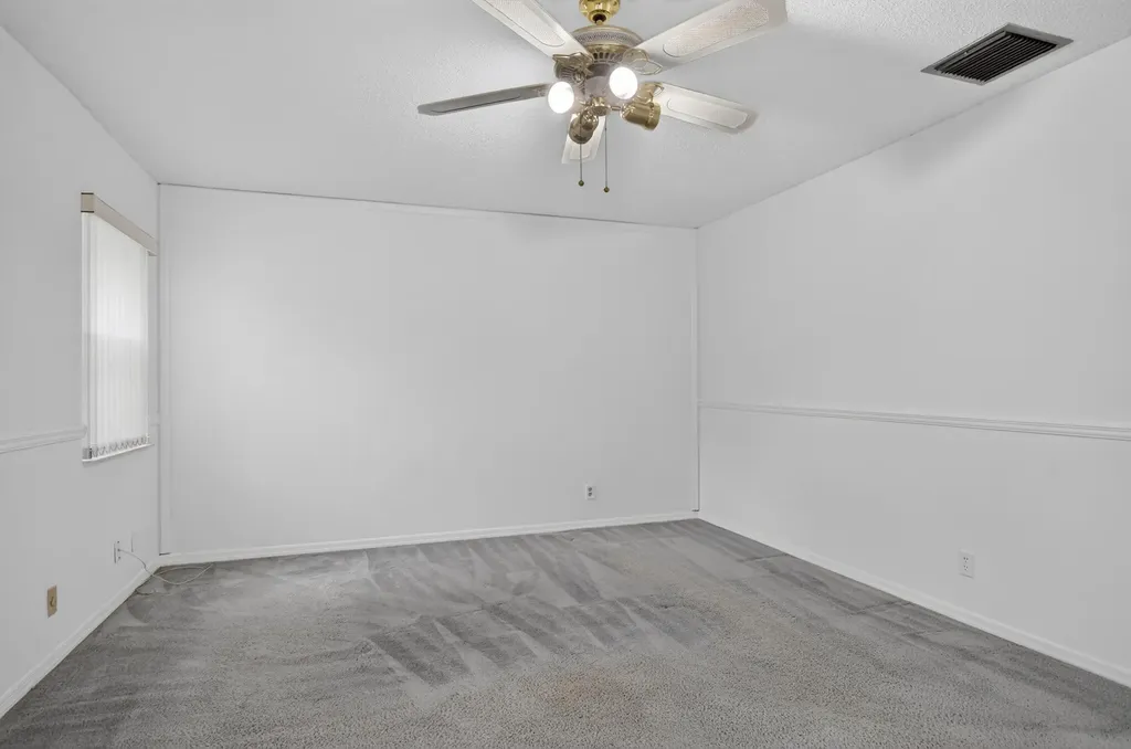 10523 Ladypalm Boca Raton FL 33498