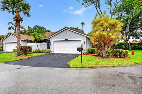 10523 Ladypalm Boca Raton FL 33498