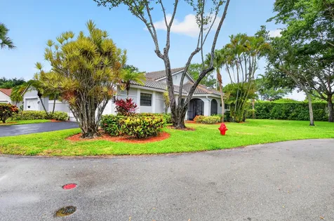 10523 Ladypalm Boca Raton FL 33498