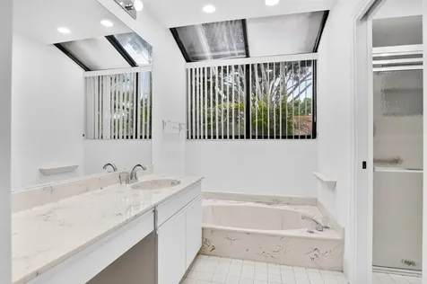 10523 Ladypalm Boca Raton FL 33498