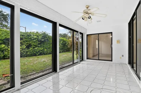 10523 Ladypalm Boca Raton FL 33498