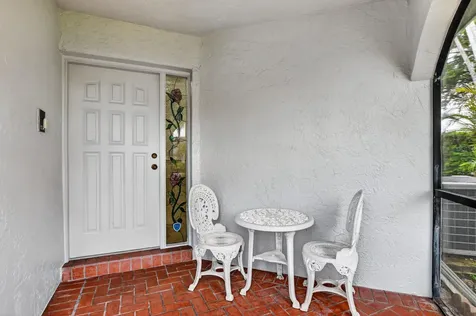 10523 Ladypalm Boca Raton FL 33498