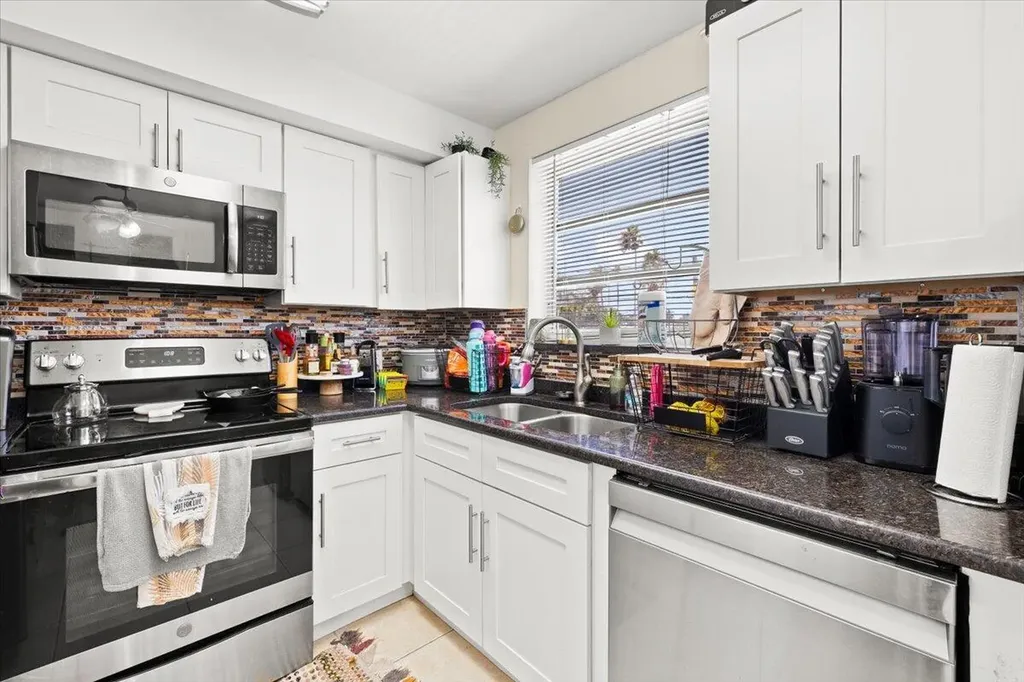 1905 Lake Worth Road Lake Worth Beach FL 33461