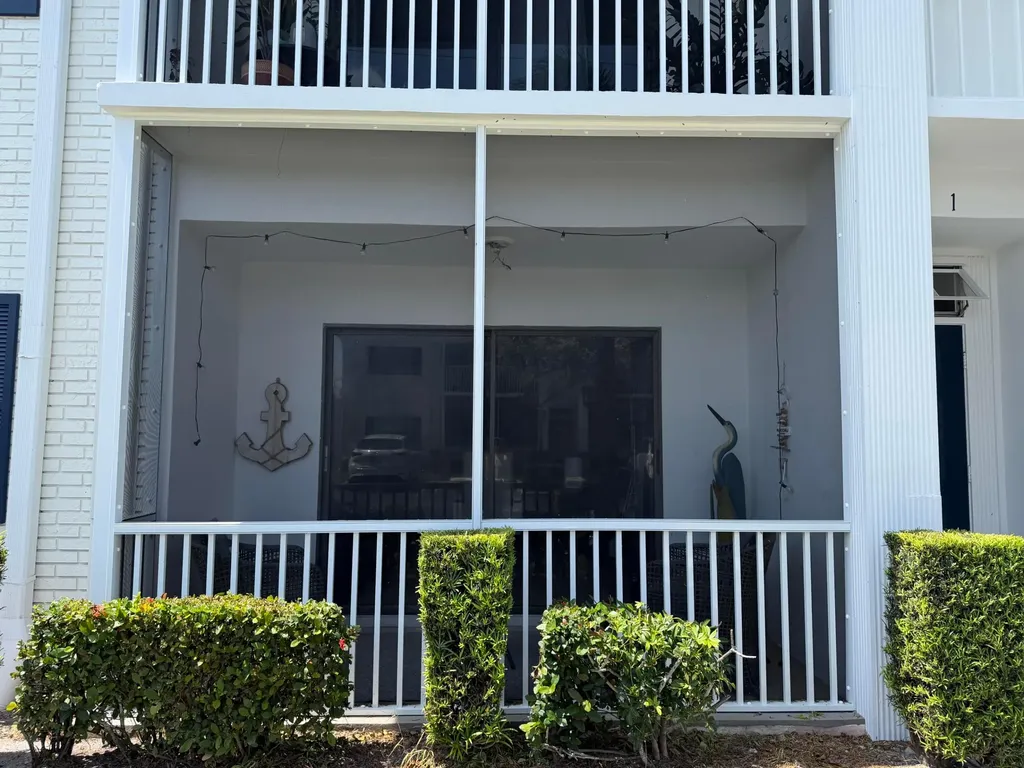 180 Cypress Club Drive Pompano Beach FL 33060