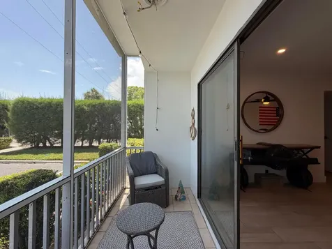 180 Cypress Club Drive Pompano Beach FL 33060