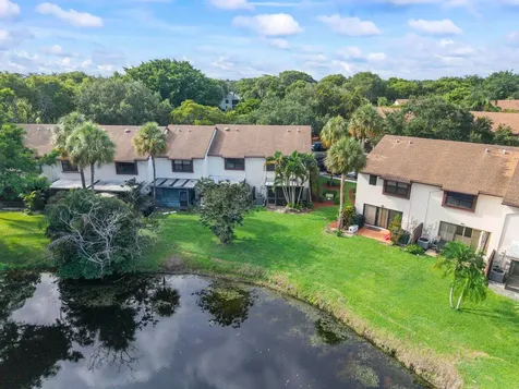 4393 Carambola Circle N Coconut Creek FL 33066