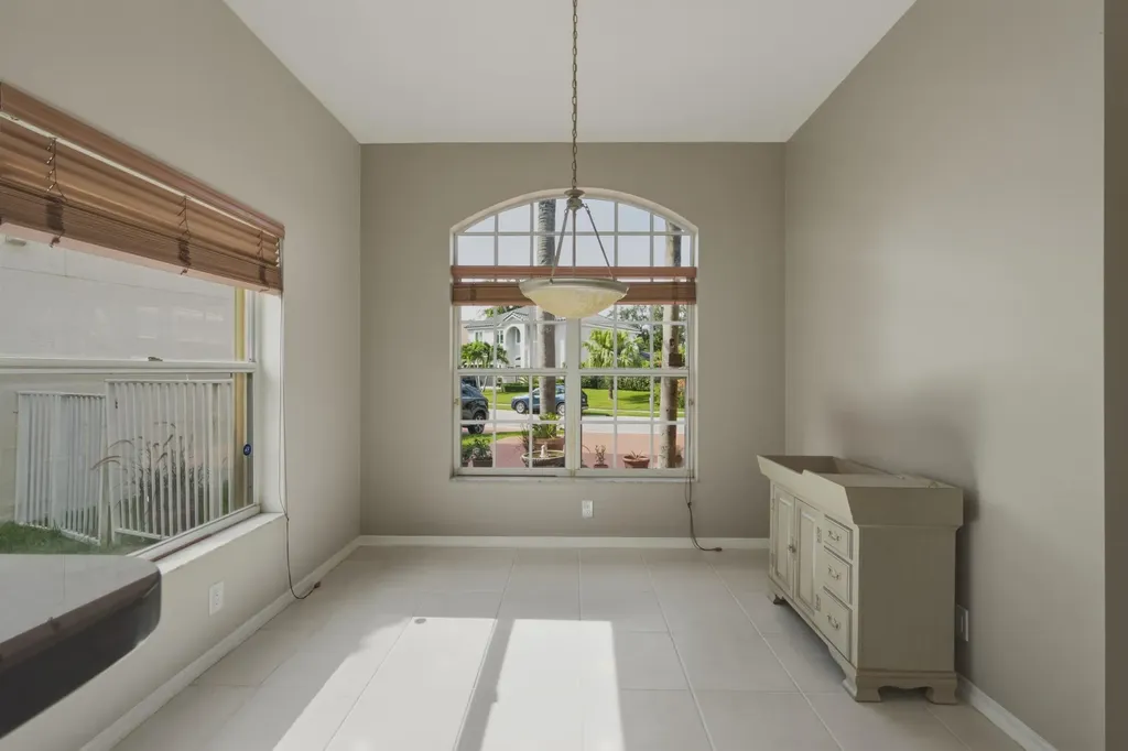 10827 La Salinas Circle Boca Raton FL 33428