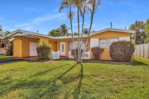 3560 NW 34th Way Lauderdale Lakes FL 33309