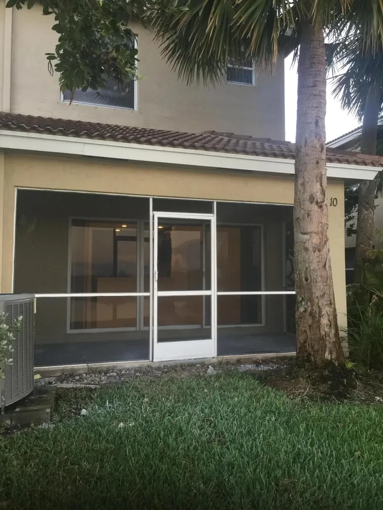 401 SW 120th Avenue Pembroke Pines FL 33025