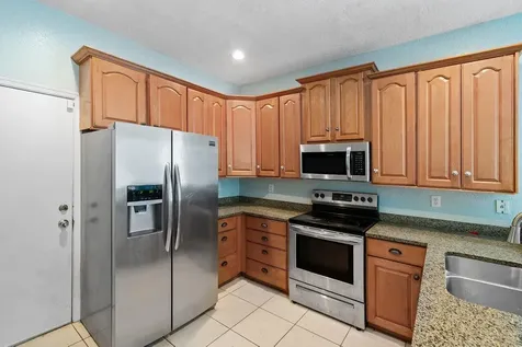 5453 Queenship Court Greenacres FL 33463
