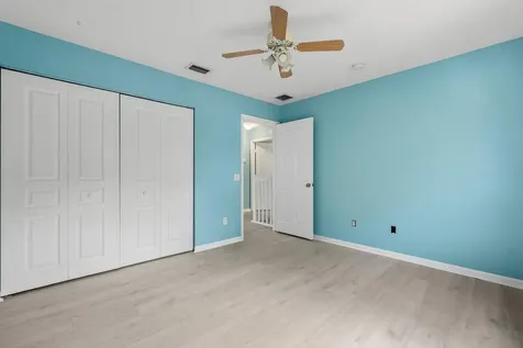 5453 Queenship Court Greenacres FL 33463