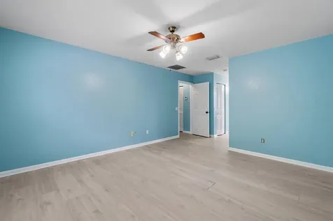 5453 Queenship Court Greenacres FL 33463