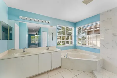 5453 Queenship Court Greenacres FL 33463