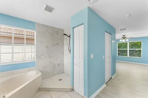 5453 Queenship Court Greenacres FL 33463