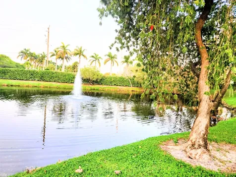1020 Crystal Way Delray Beach FL 33444