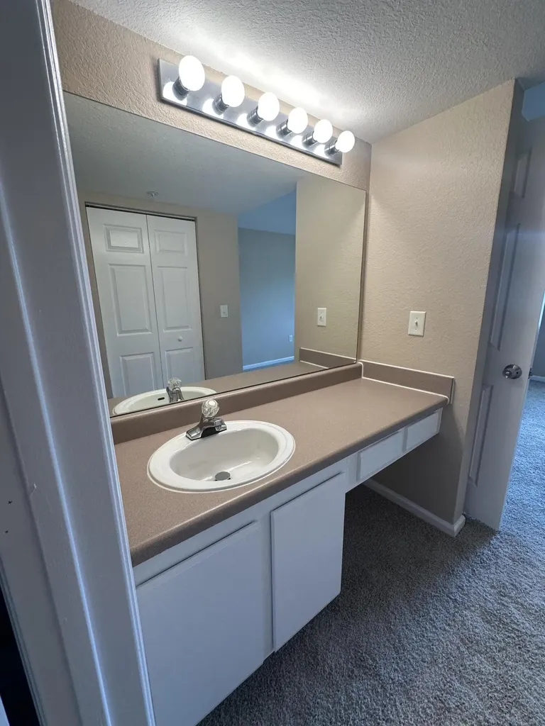 141 SW Palm Drive Port St Lucie FL 34986