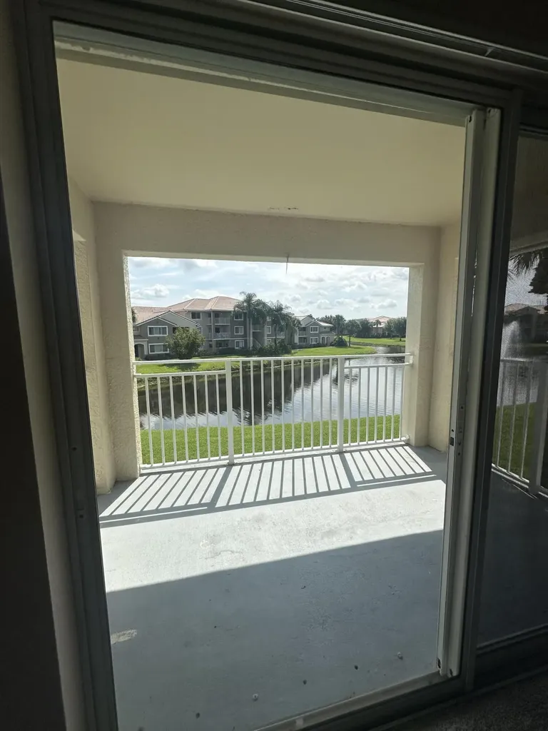 141 SW Palm Drive Port St Lucie FL 34986