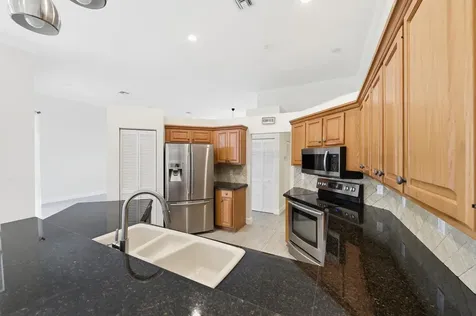 2644 Miller Court Weston FL 33332