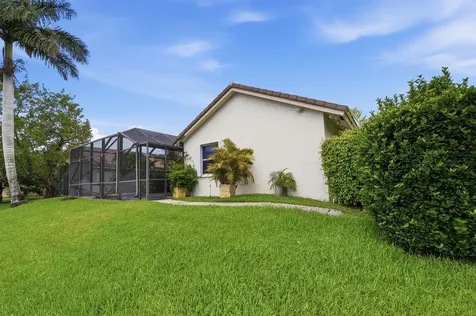2644 Miller Court Weston FL 33332