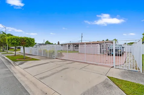 6160 W 14th Avenue Hialeah FL 33012