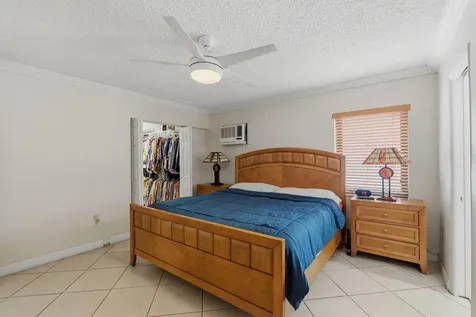 6160 W 14th Avenue Hialeah FL 33012