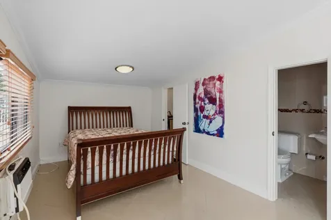 6160 W 14th Avenue Hialeah FL 33012