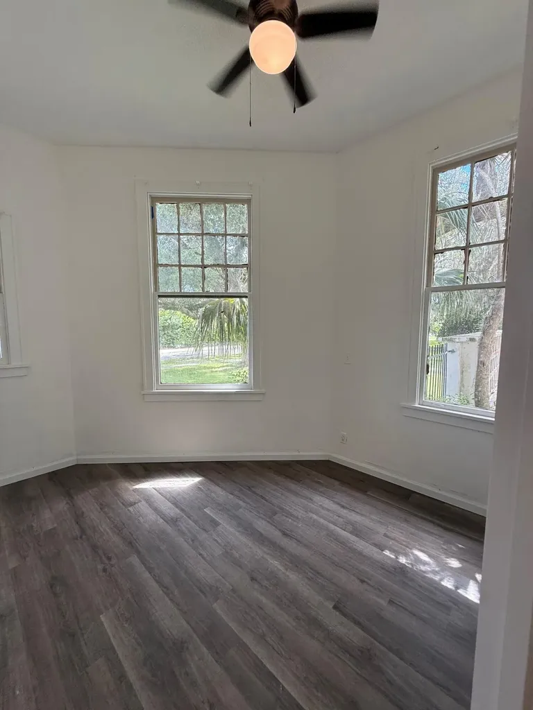 18 E Pleasant Street Avon Park FL 33825