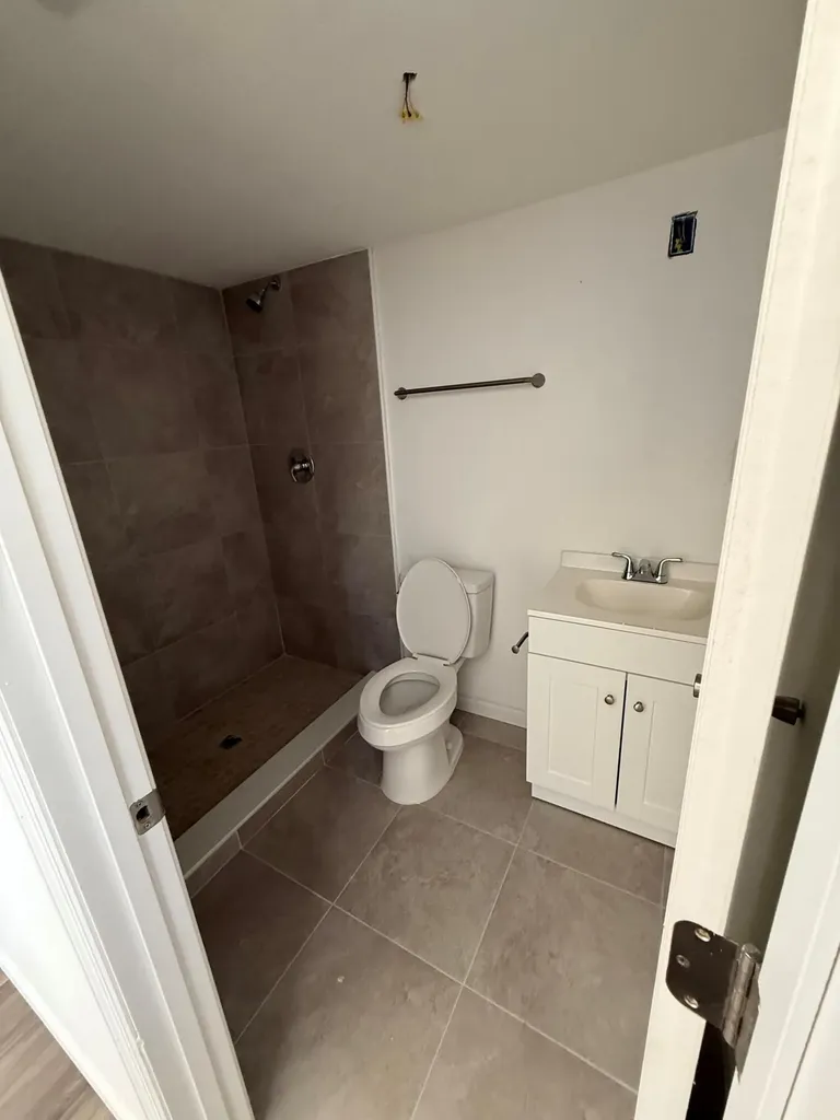 18 E Pleasant Street Avon Park FL 33825