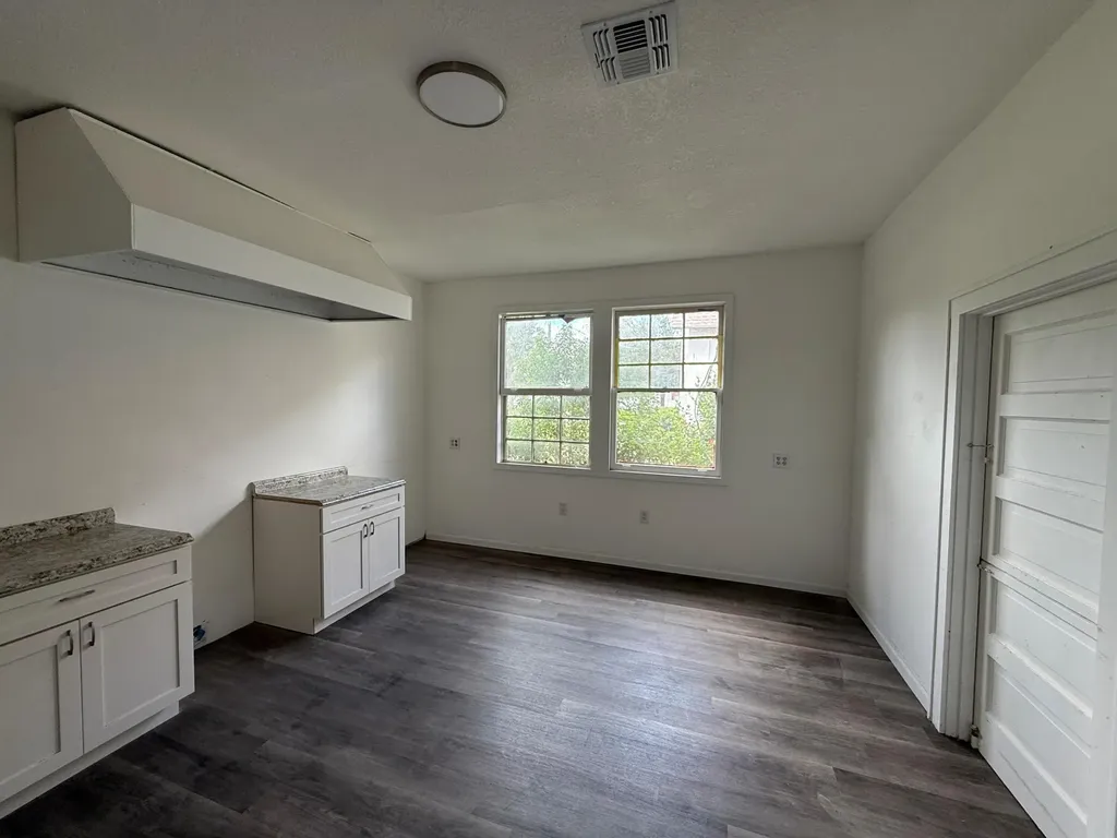18 E Pleasant Street Avon Park FL 33825