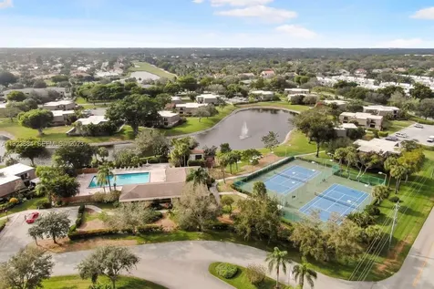 2949 SW 22nd Circle Delray Beach FL 33445