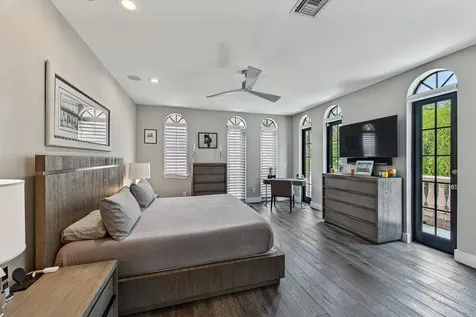 31 SE 10th Avenue Fort Lauderdale FL 33301