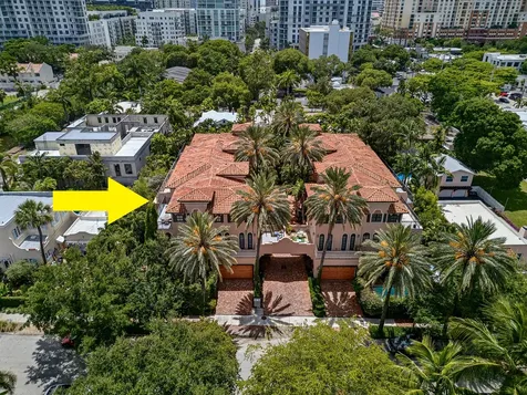 31 SE 10th Avenue Fort Lauderdale FL 33301