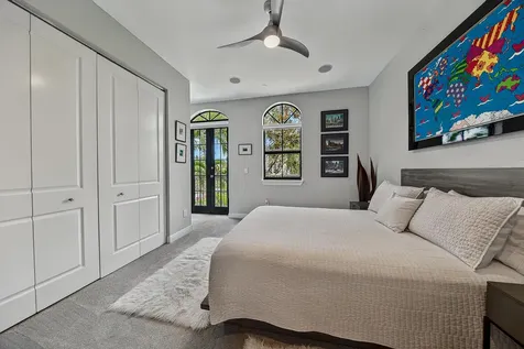 31 SE 10th Avenue Fort Lauderdale FL 33301