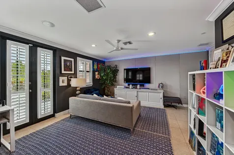 31 SE 10th Avenue Fort Lauderdale FL 33301