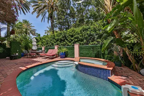 31 SE 10th Avenue Fort Lauderdale FL 33301