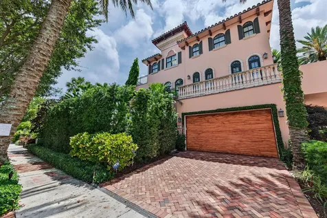 31 SE 10th Avenue Fort Lauderdale FL 33301