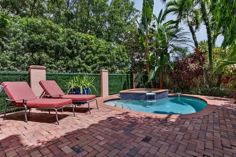 31 SE 10th Avenue Fort Lauderdale FL 33301