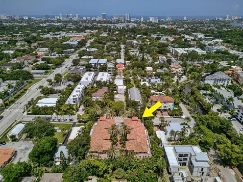 31 SE 10th Avenue Fort Lauderdale FL 33301