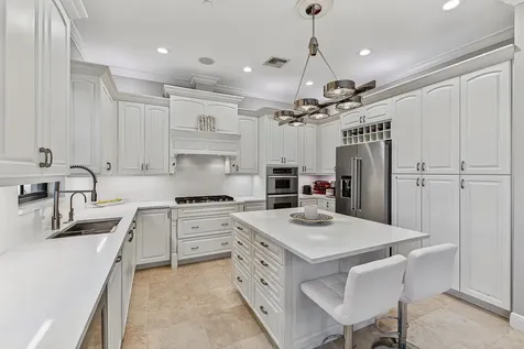 31 SE 10th Avenue Fort Lauderdale FL 33301