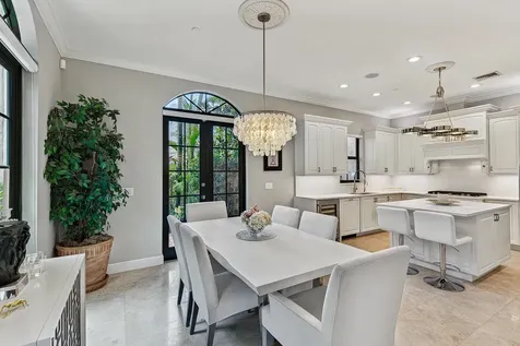31 SE 10th Avenue Fort Lauderdale FL 33301