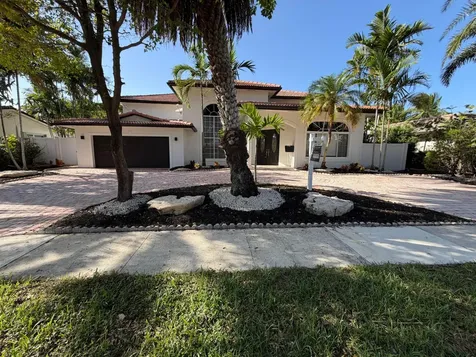 4081 N 41st Street Hollywood FL 33021