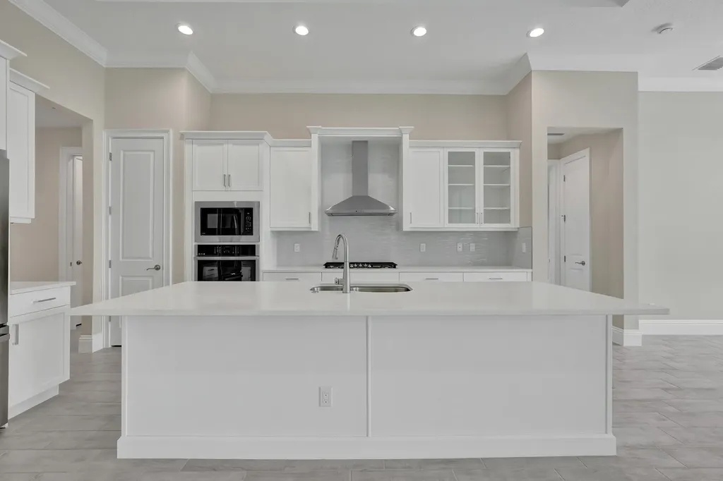 9323 SW Pinnacle Place Port St Lucie FL 34987