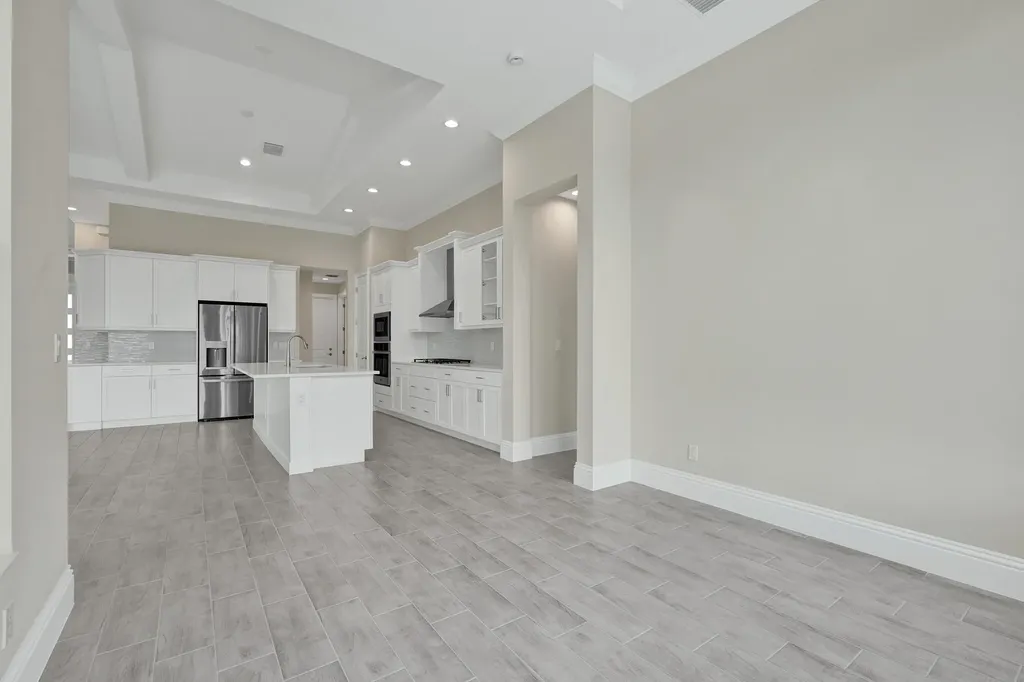 9323 SW Pinnacle Place Port St Lucie FL 34987